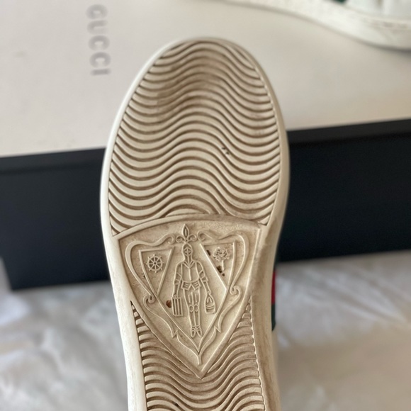 Gucci Women's Ace sneaker with bee (Consider Offers) - Picture 6 of 7